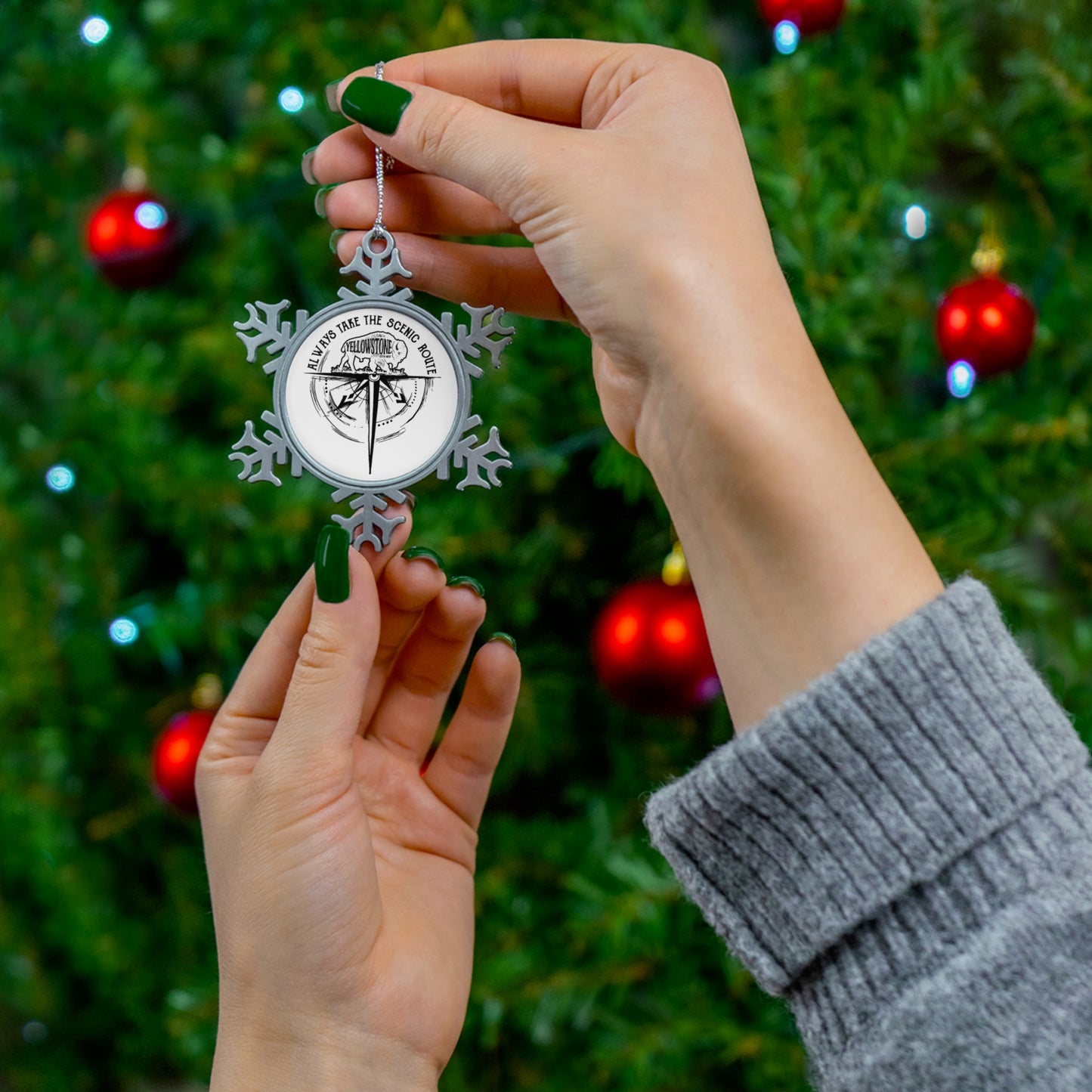 Yellowstone National Park Pewter Snowflake Ornament, Gifts for Friends and Family, Christmas Gifts NP0865ALL